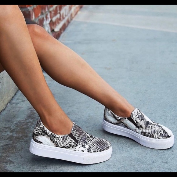 Qupid Shoes - Vegan Leather Snakeskin Slip On Casual Sneakers!